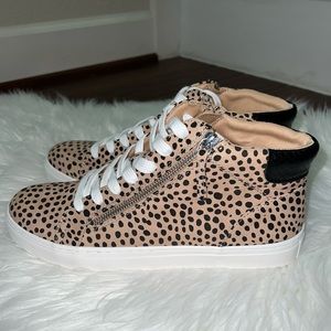 NWT Universal Thread Brooklin Sneakers Leopard Print Size 11
